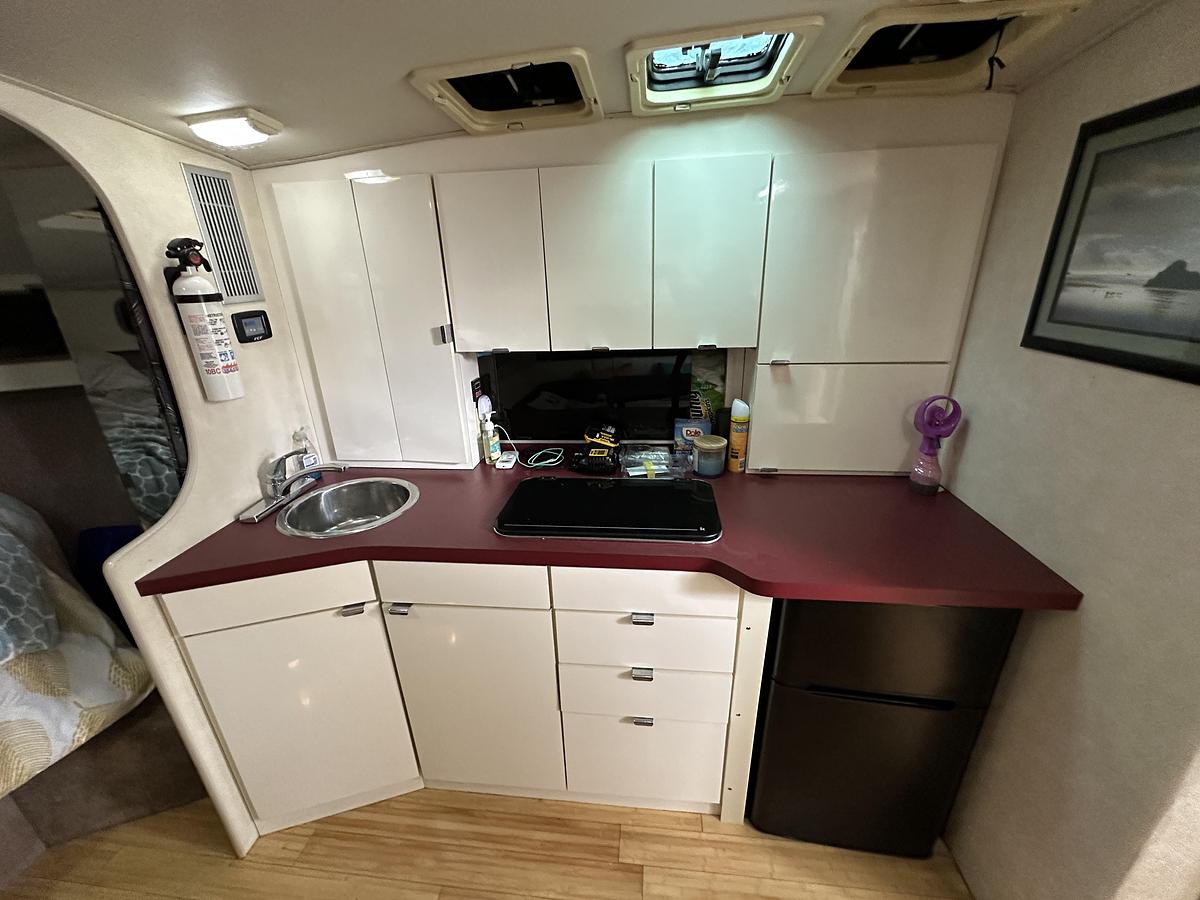 Used 1990 Silverton 34 Express