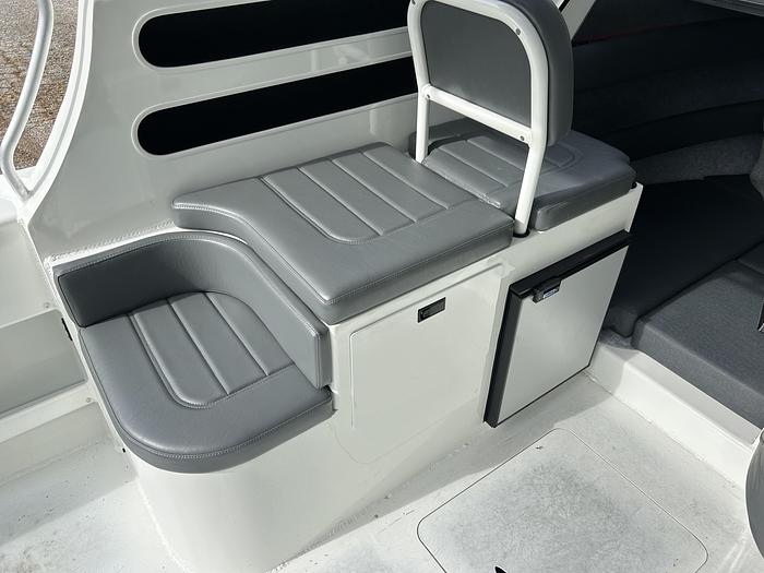 2025 Extreme Boats  745 Game King