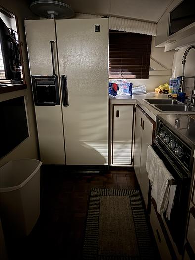 Used 1987 Bertram 42 Aft Cabin Motor Yacht