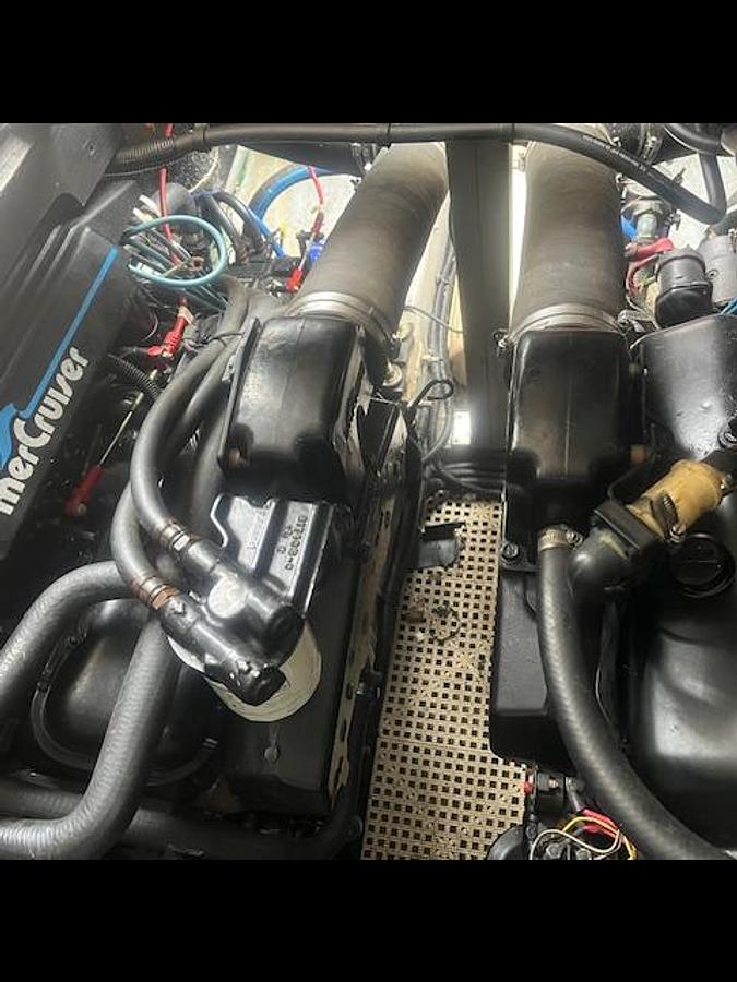 Used 1991 Sea Ray 370 Sedan Bridge