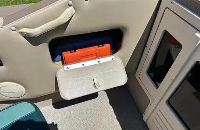 Used 1997 Lund 2150 Baron Magnum