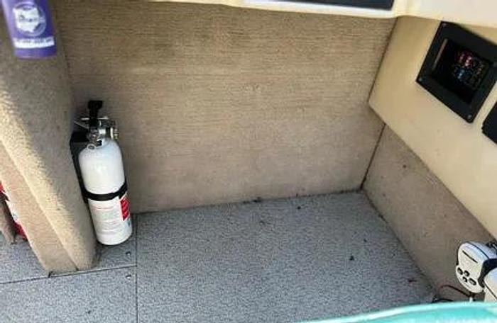 Used 1997 Lund 2150 Baron Magnum