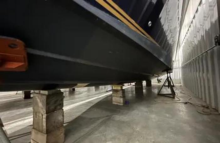 Used 2002 Fountain 38 Express Cruiser