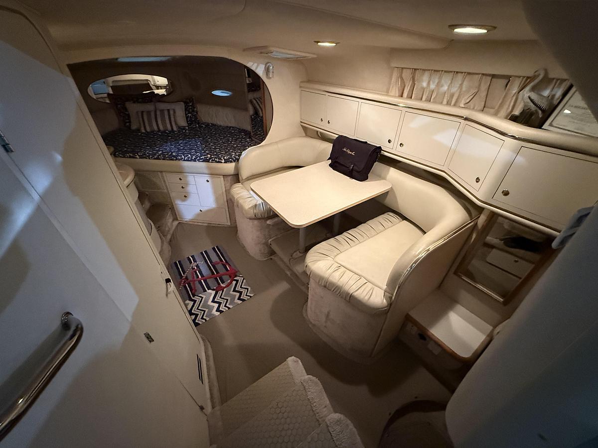 Used 2000 Sea Ray 310 Sundancer