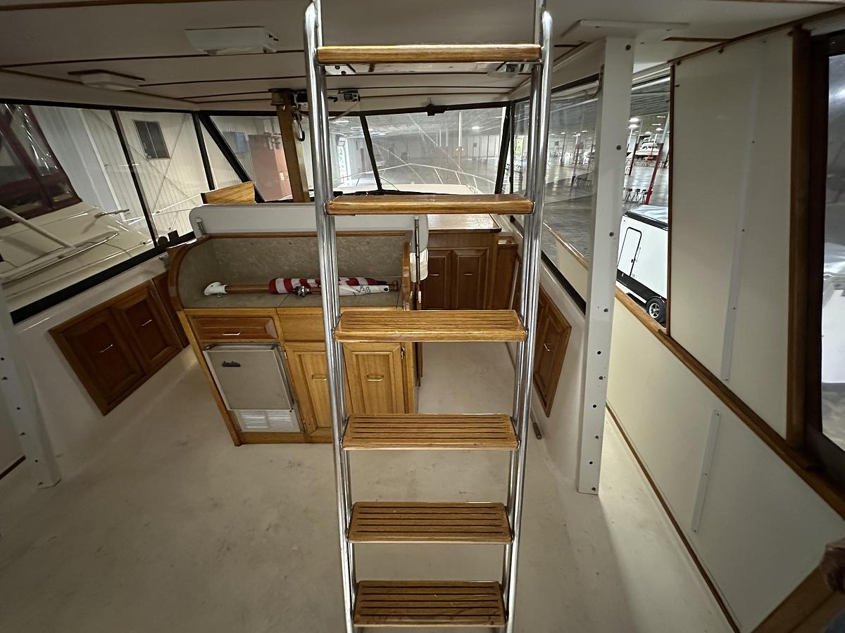 Used 1982 Egg Harbor 42 Aft Cabin Motor Yacht