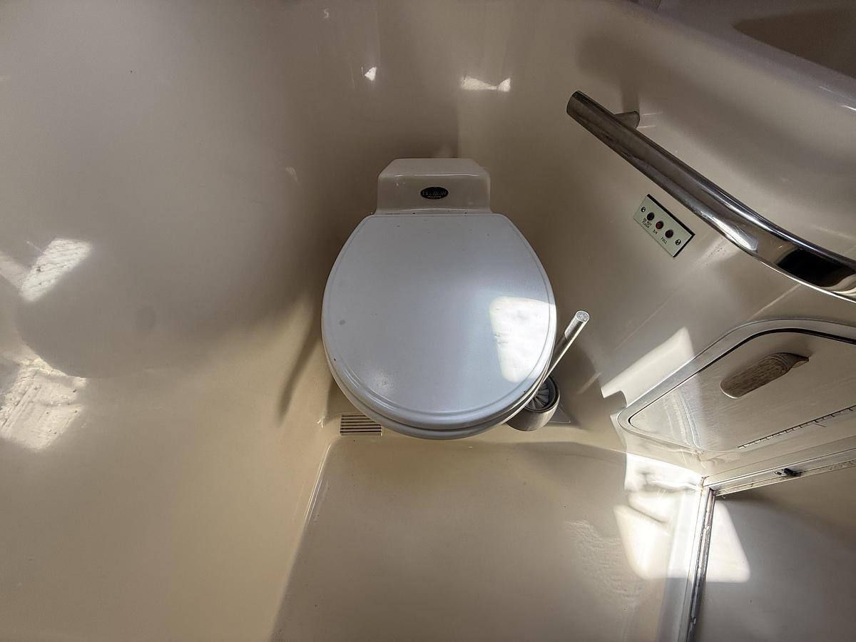 Used 1996 Sea Ray 400 Express Cruiser