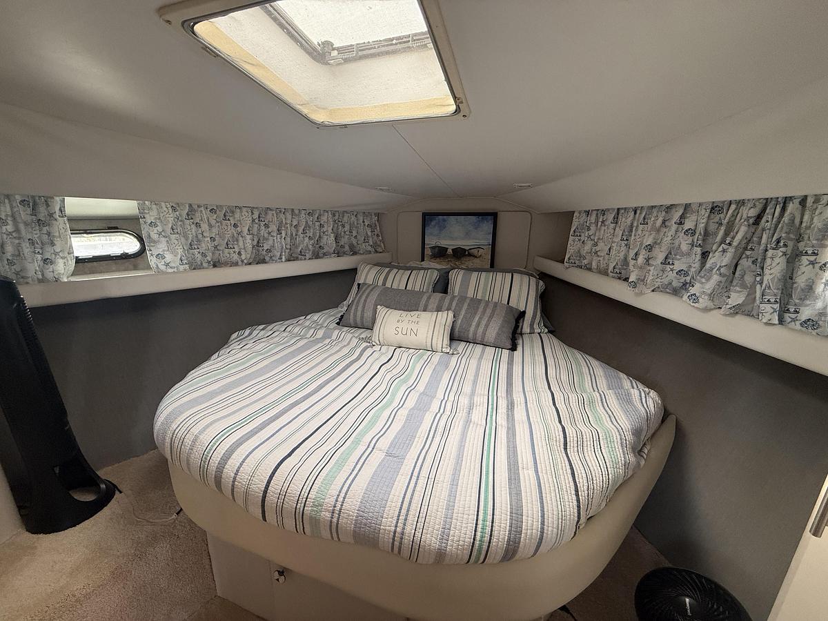 Used 1992 Silverton  41 Aft Cabin Motor Yacht