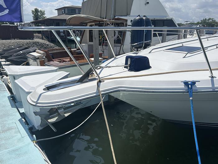 Used 1990 Sea Ray 350 Sundancer