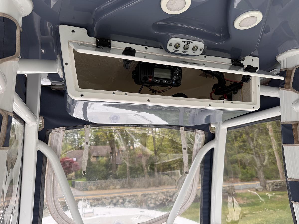 Used 2015 Tidewater 252 Center Console Adventure