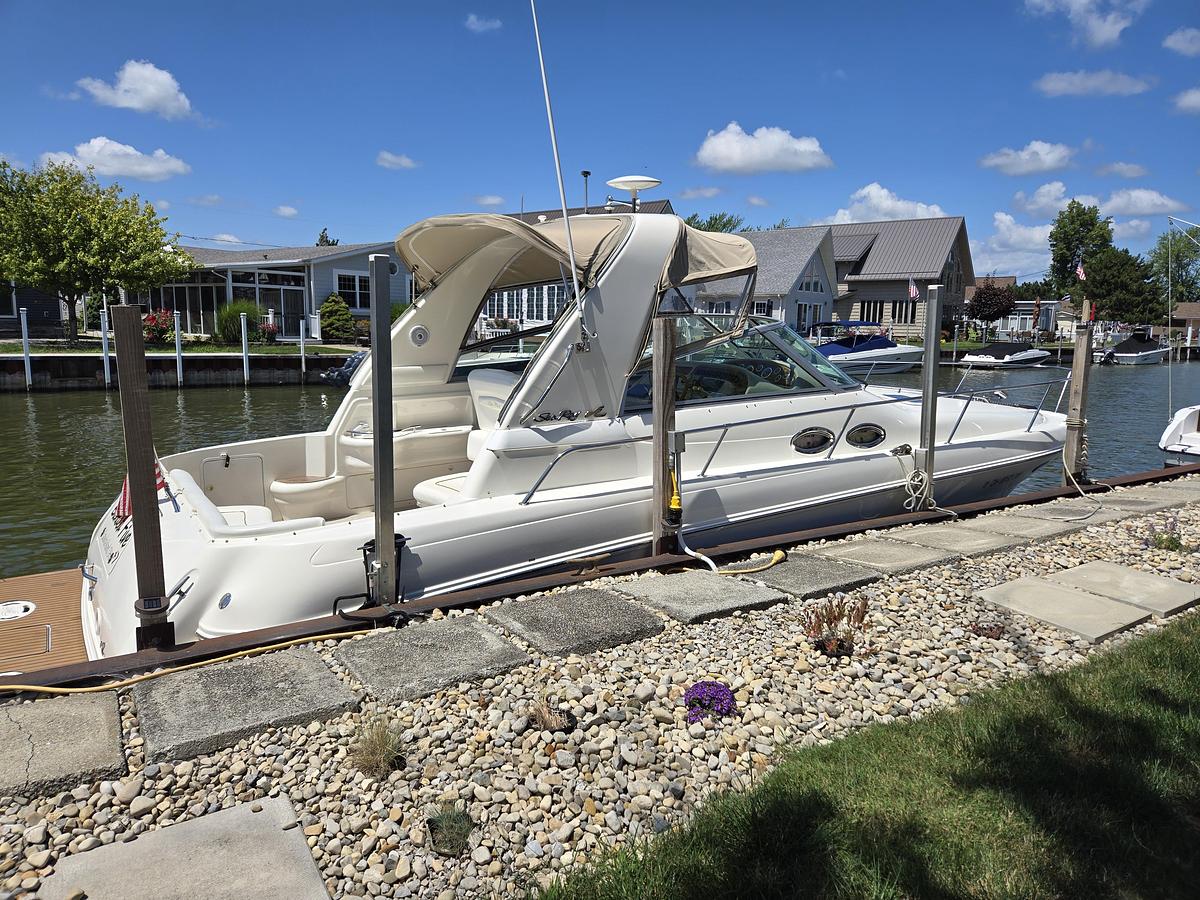 Used 2000 Sea Ray 310 Sundancer