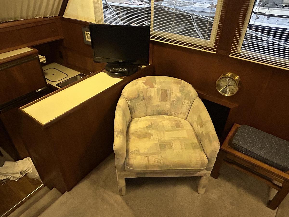 Used 1987 Chris-Craft 362 Catalina