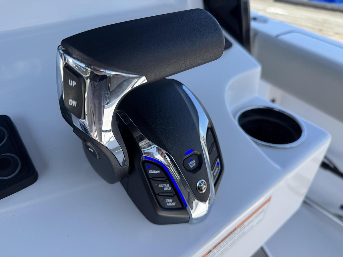 Used 2024 Sportsman 231 Heritage 231 Center Console