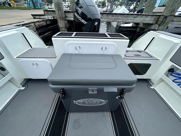2026 Extreme Boats 645 Center Console 21ft
