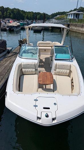 Used Regal 26 FasDeck