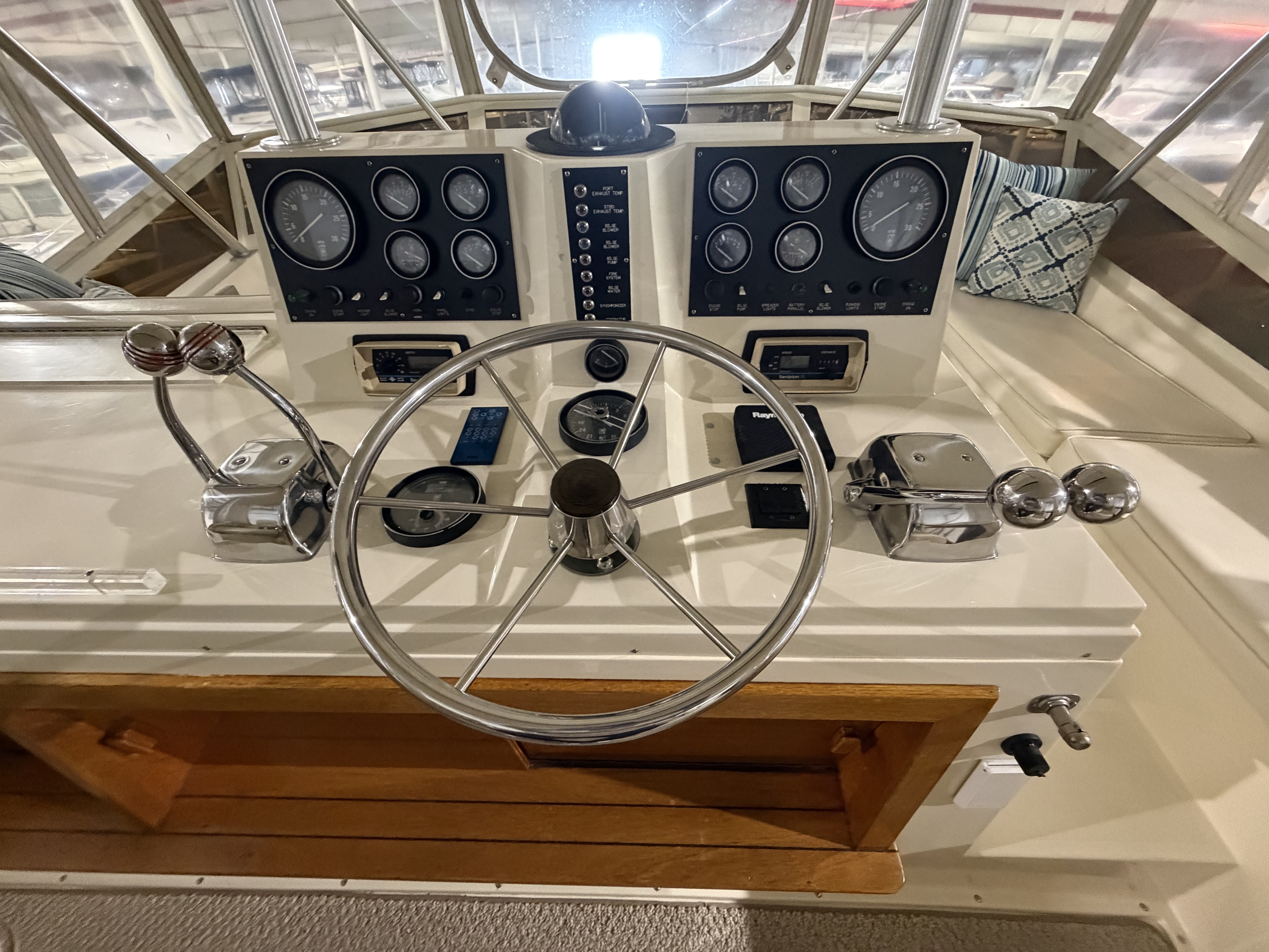 Used 1986 Viking 48 Motor Yacht