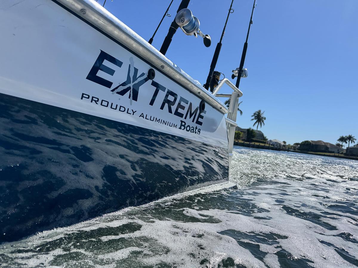 2026 Extreme Boats 916 Walk Around 30'