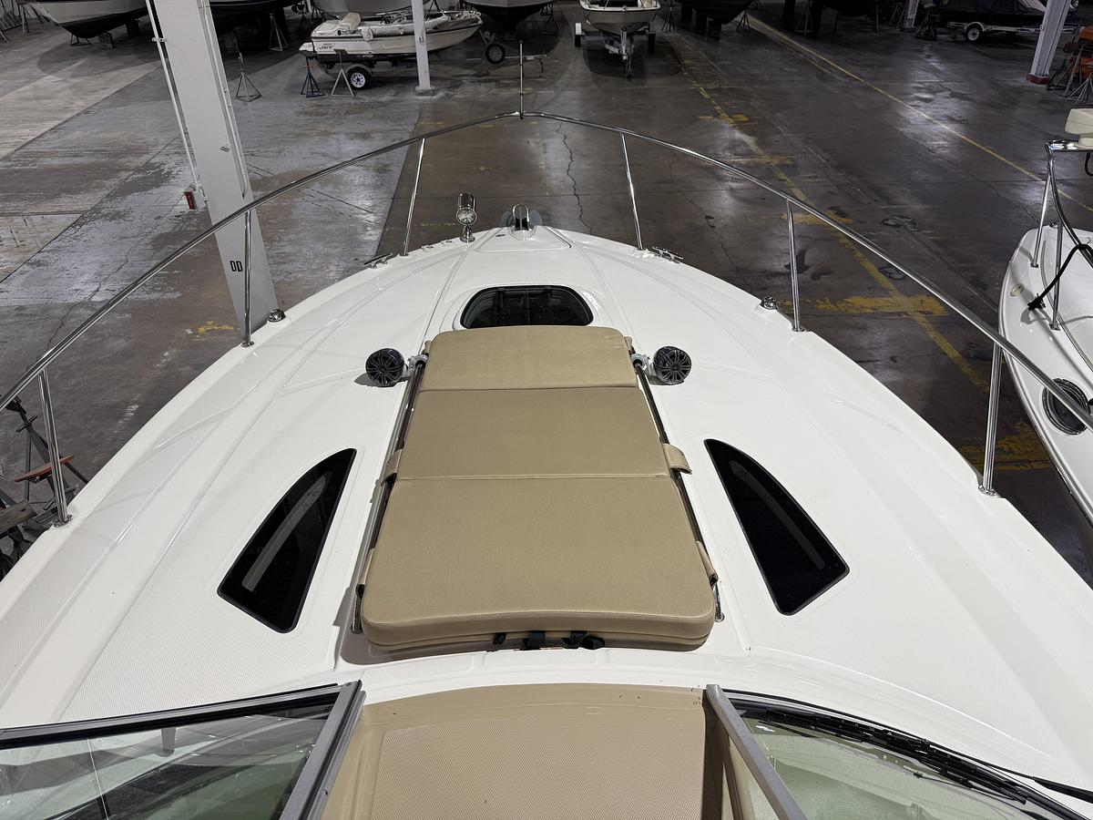 Used 2017 Sea Ray 330 Sundancer