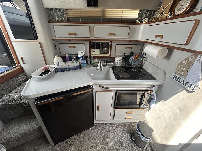 Used 1990 Sea Ray 350 Sundancer