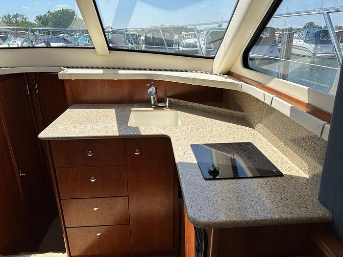 Used 2007 Silverton 33 Convertible