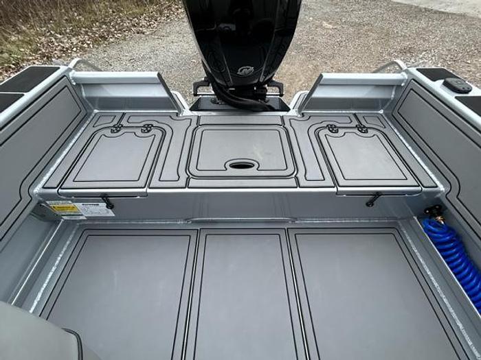 2026 Extreme Boats 1770 Enduro Side Console