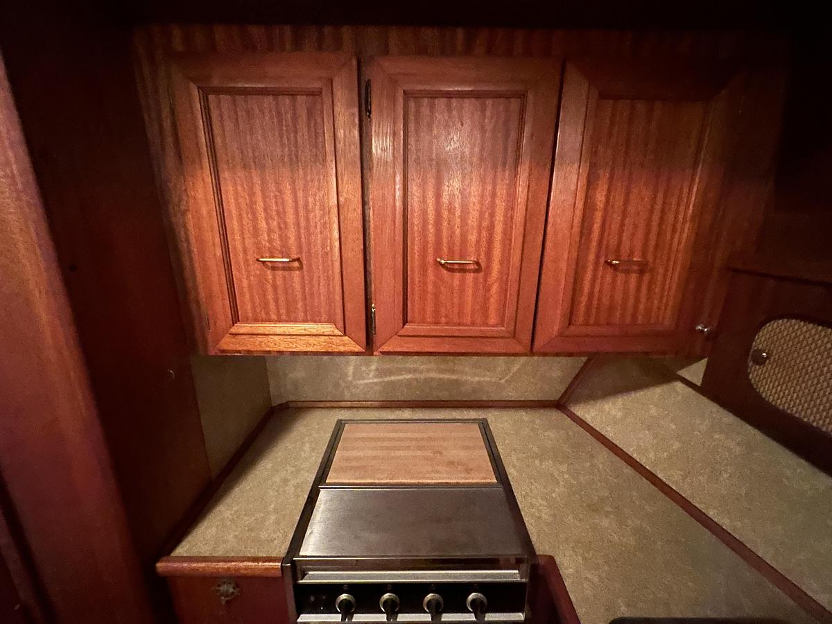 Used 1982 Egg Harbor 42 Aft Cabin Motor Yacht