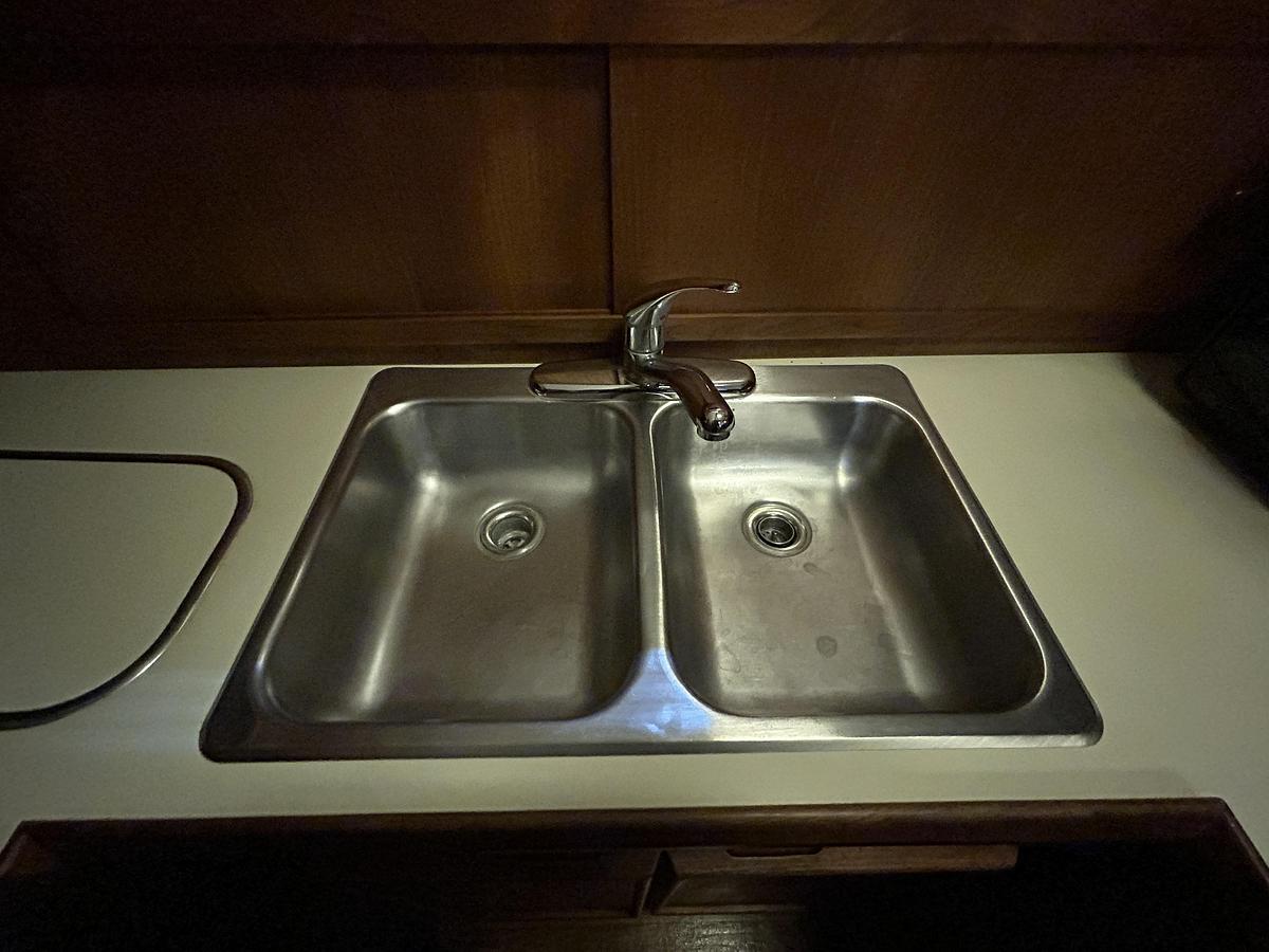 Used 1987 Chris-Craft 362 Catalina