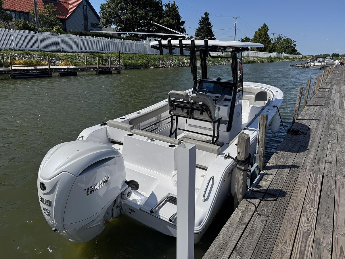 Used 2024 Sportsman 231 Heritage 231 Center Console