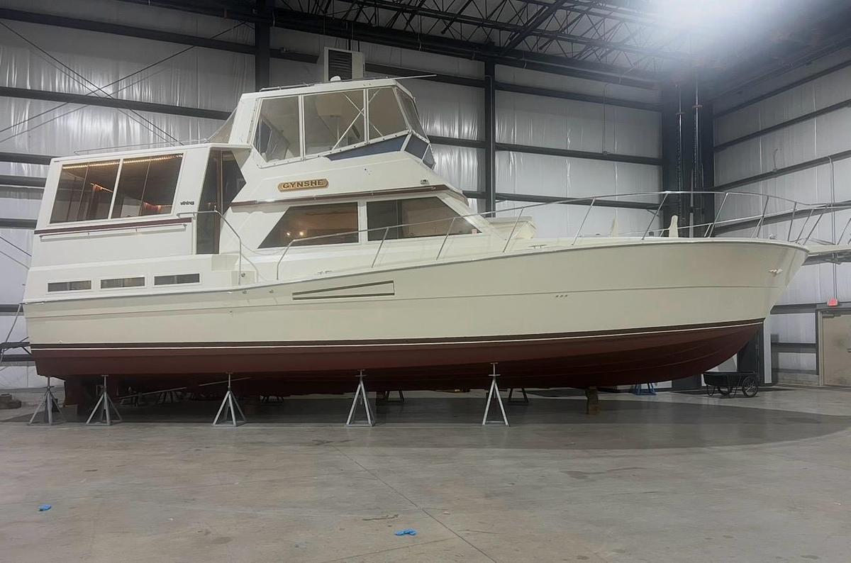 Used 1986 Viking 48 Motor Yacht