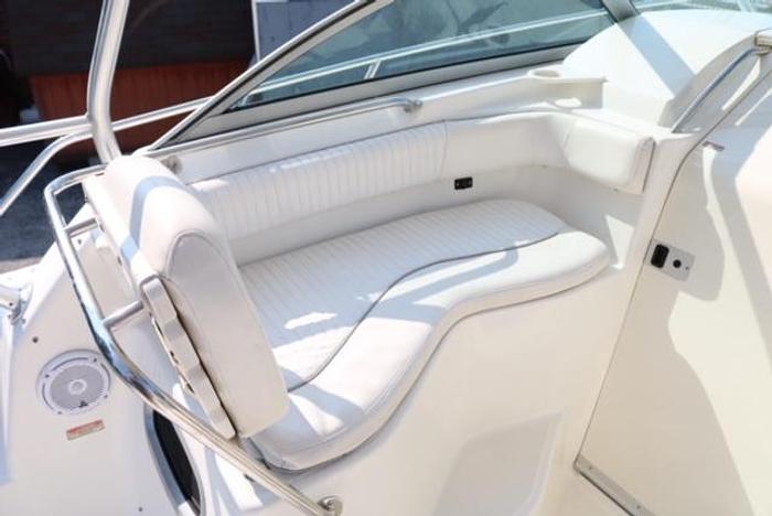 Used 2001 Boston Whaler 26 Conquest