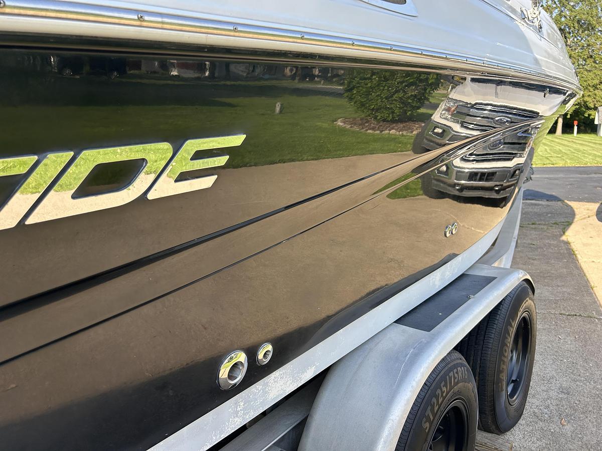 Used 2005 Ebbtide 2600