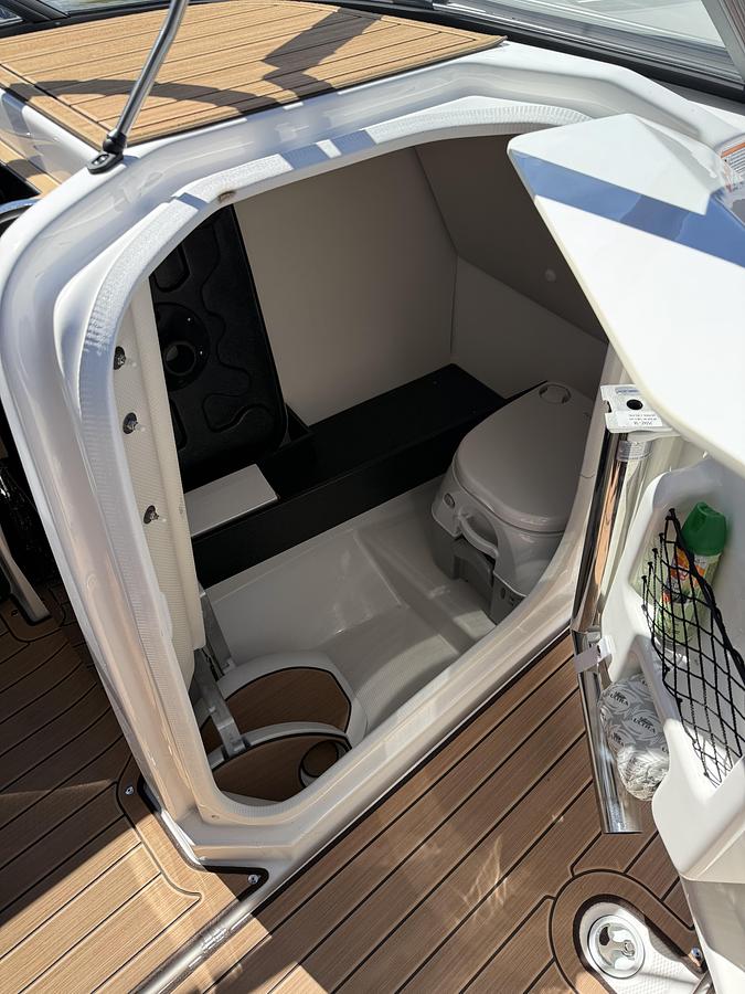 Used 2023 Yamaha 252 SD