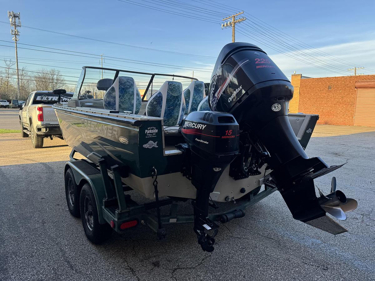 Used 2003 Crestliner 202 Tourament Side Console