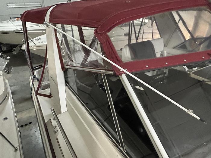 Used 1990 Carver 3257 Montego