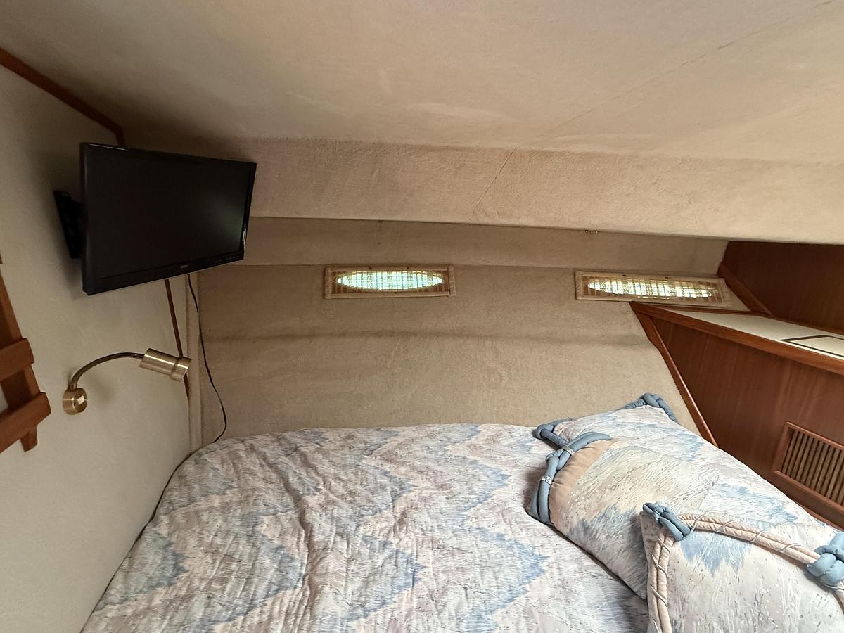 Used 1986 Sea Ray 410 Sundancer