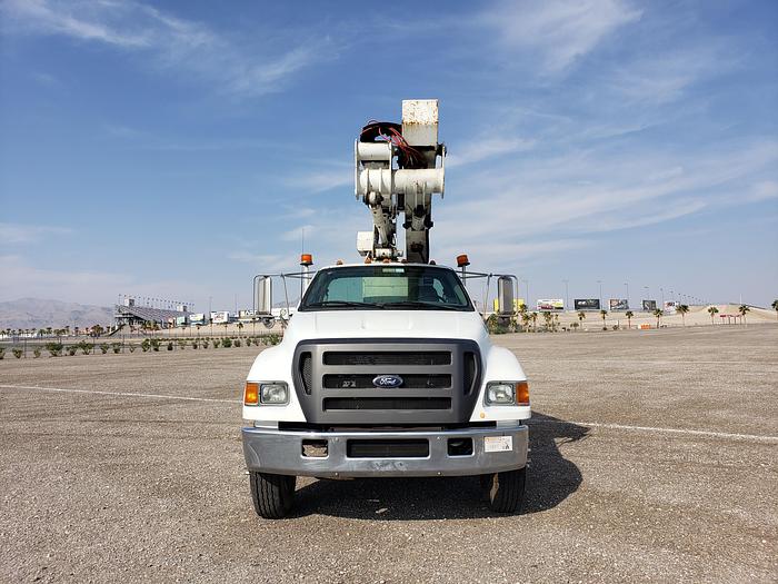 Used Ready to work NICE! 2006 Ford F750 4x4 with Terex TL50 HI- Ranger Bucket Truck