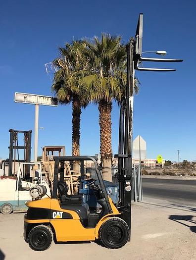 Used 2004 Cat P6000 Forklift