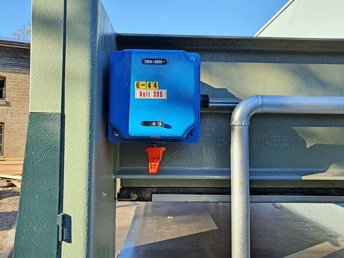 Used 1995 ORMA macchine Italy Veneer press ORMA NPC 3000, 2 decks