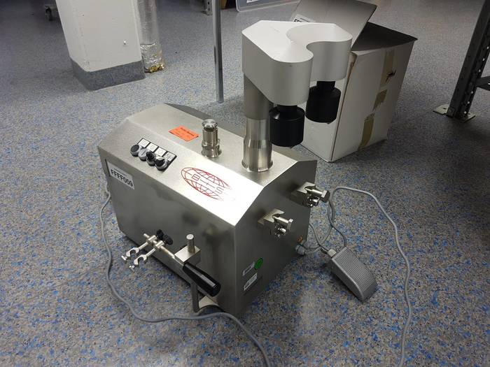 Used BAUSCH+STRÖBEL EDM3295 Volumetric Filling Machine