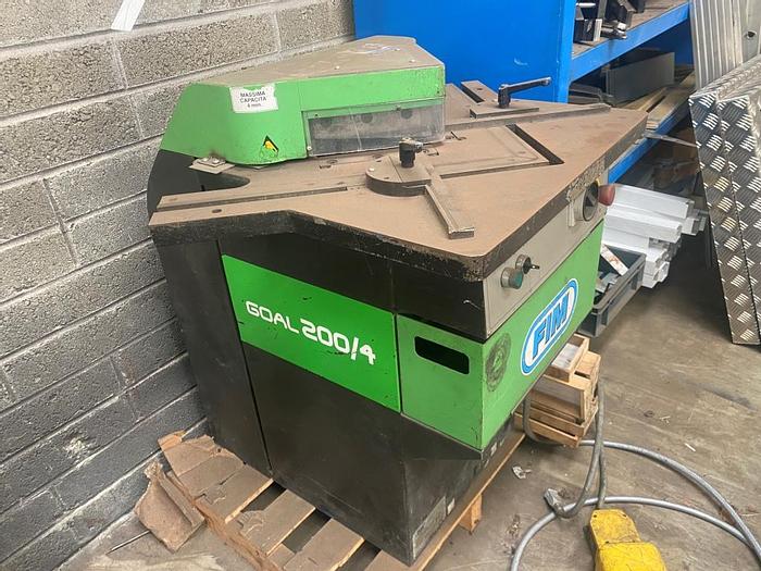 Used 2000 FIM Goal 200/4 Corner Notcher