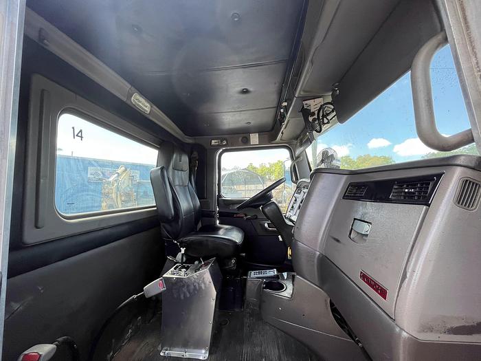 Used 2008 Kenworth T800 Tandem-Axle Dump Truck