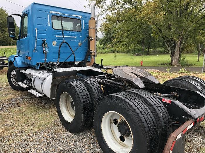 Used 2006 Volvo VNL