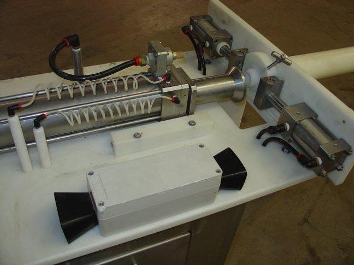 Used Sterling Deboner; Md# 1-TDA