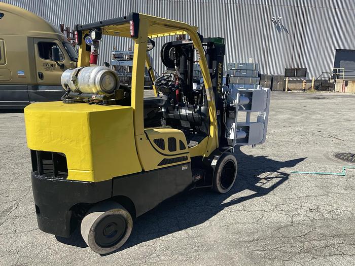 Used 12,000 POUND HYSTER ROLL CLAMP FORKLIFT W/ 60" CASCADE CLAMP 1,600 HOURS - PENDING