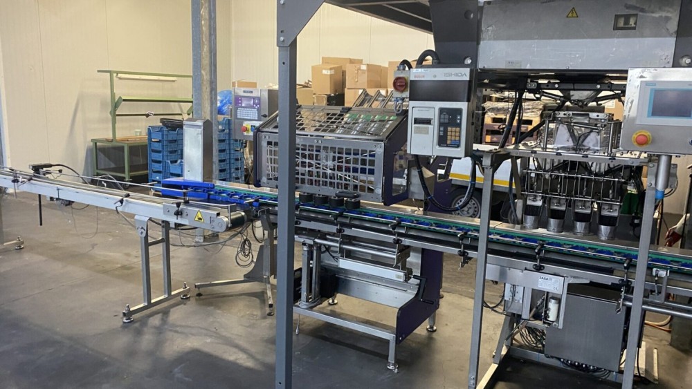 Used Full Jasa ishida weighing shaker line