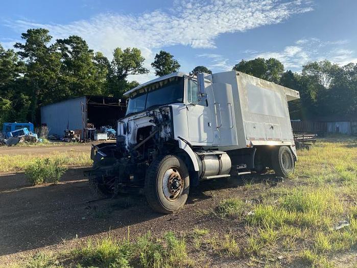 Used 1995 Volvo WCA64T