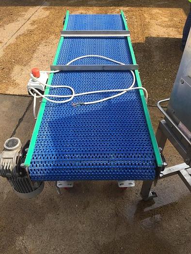 Used MEAT FLAKER WITH CONVEYOR