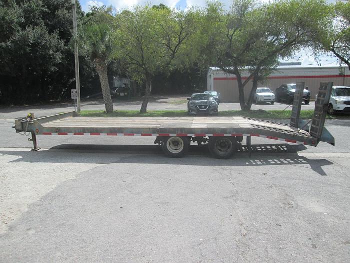 Used 1992 International 10 Ton Equipment Trailer