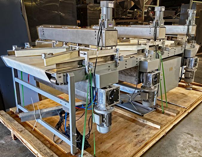 Used USED Big Conveyor for Flow-Wrapper System for Nutrition Bars — (Machine 2 of a 6-piece system)