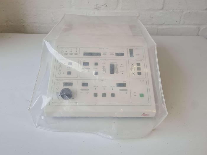 Used Leica Ultracut 702501 Ultramicrotome Microtome with anti vibration table