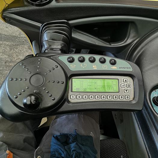 Used FORKLIFT YALLE MR14 - 6400mm